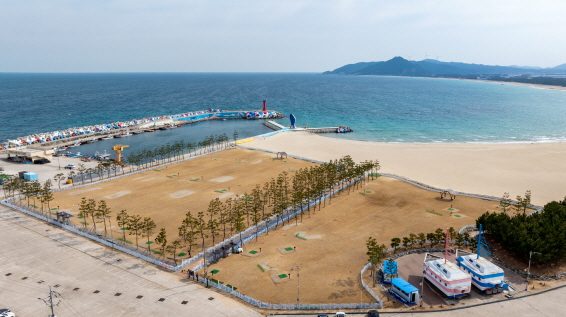 고래불 비치파크골프장 현장 사진